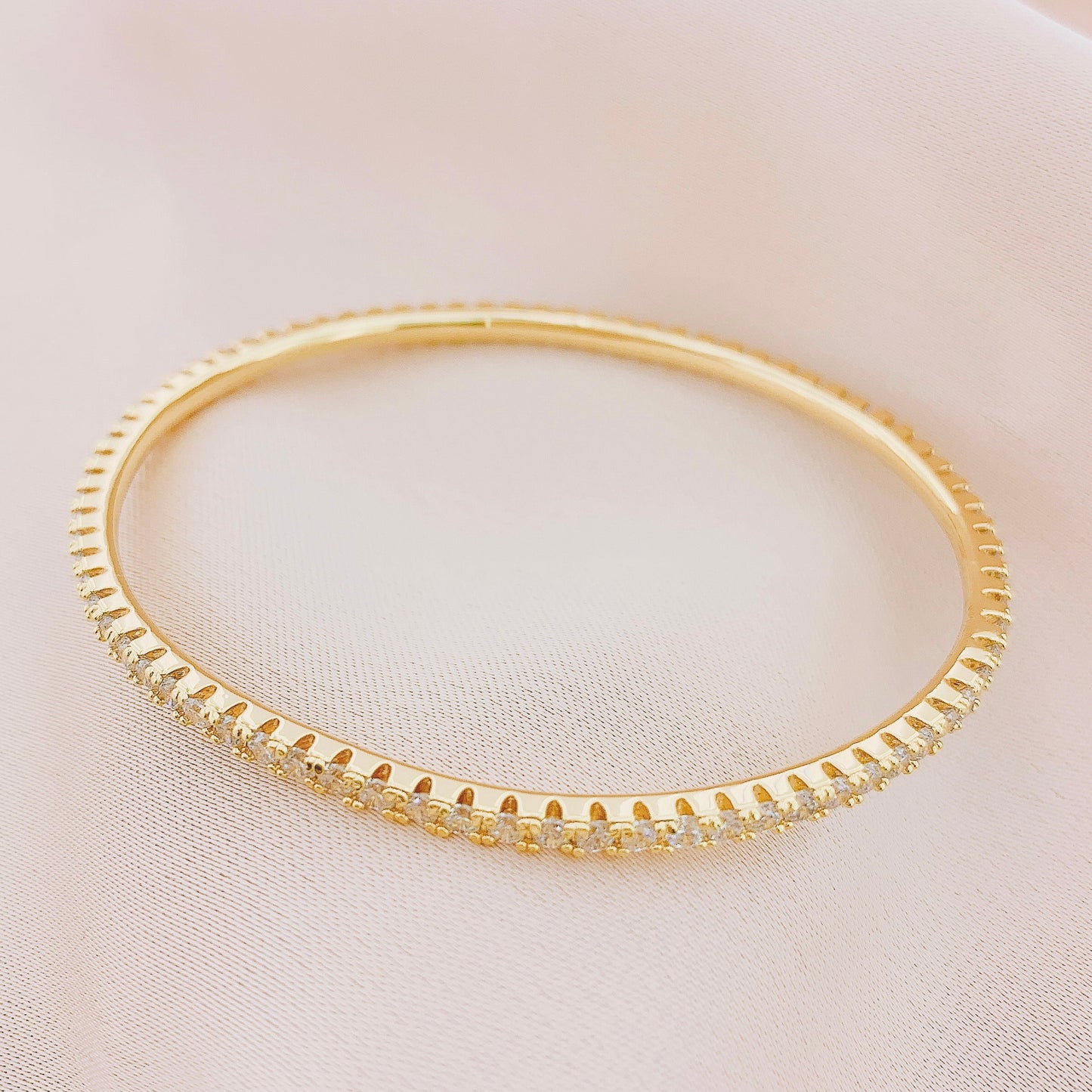 Women's Fashion CZ Bangle