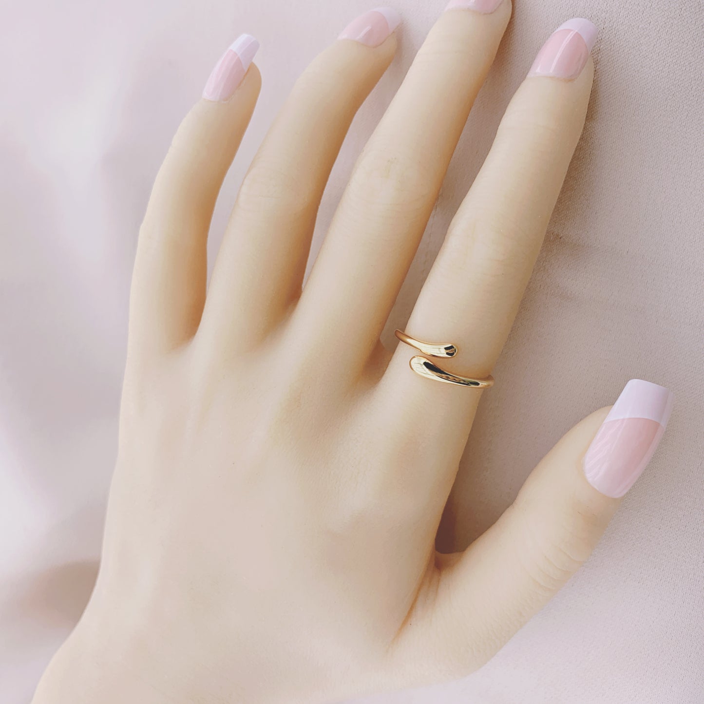 Women's Fashion  Adjustable Ring