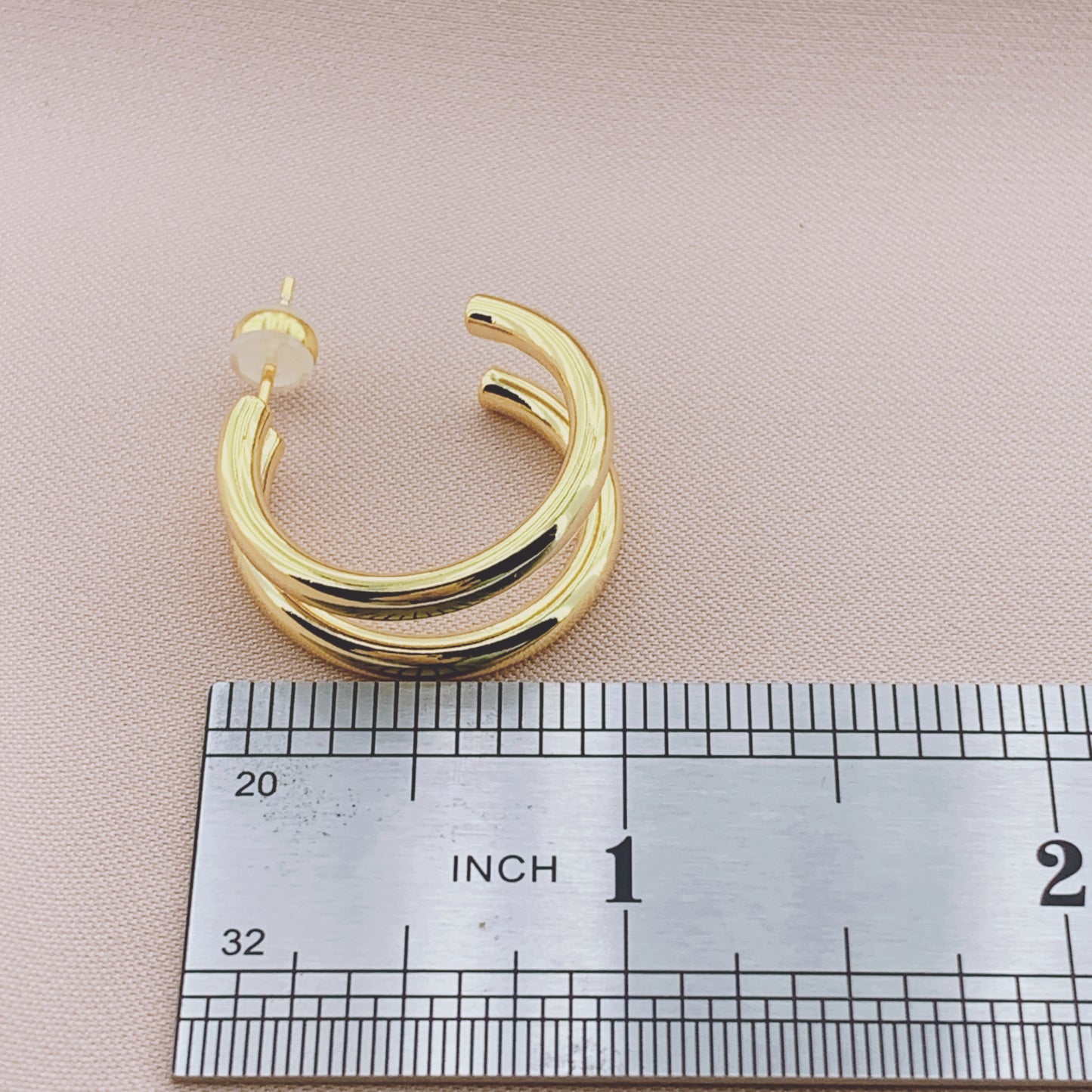 Women's Fashion Hollow Hoop Earring