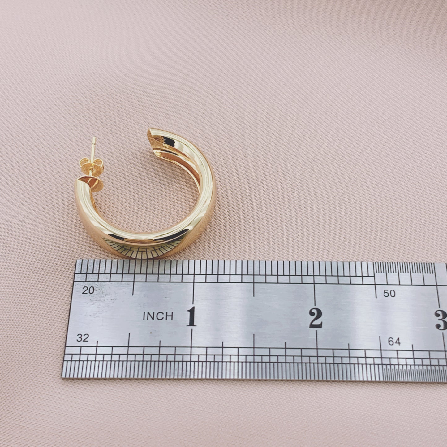 Women's Fashion Hollow Hoop Earring