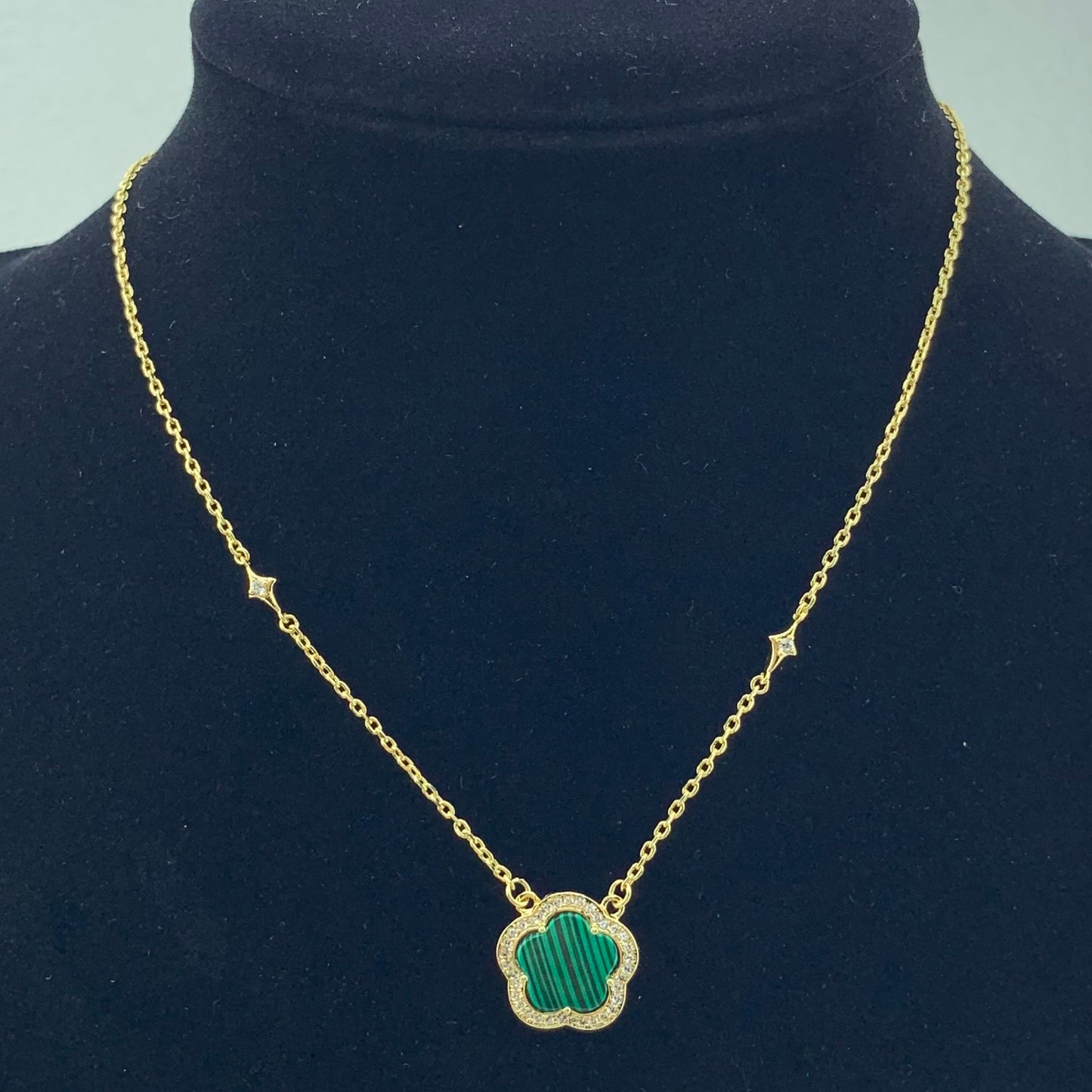 Women's Fashion CZ Clover Necklace with Malachite stone