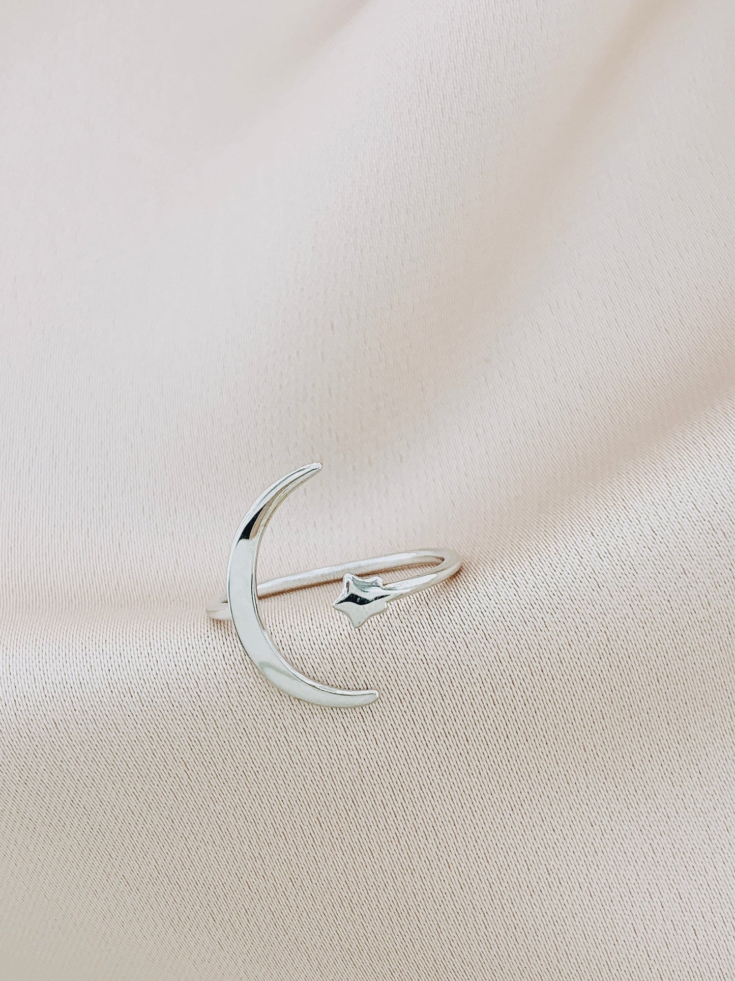 925 Silver Crecent Moon Star Ring