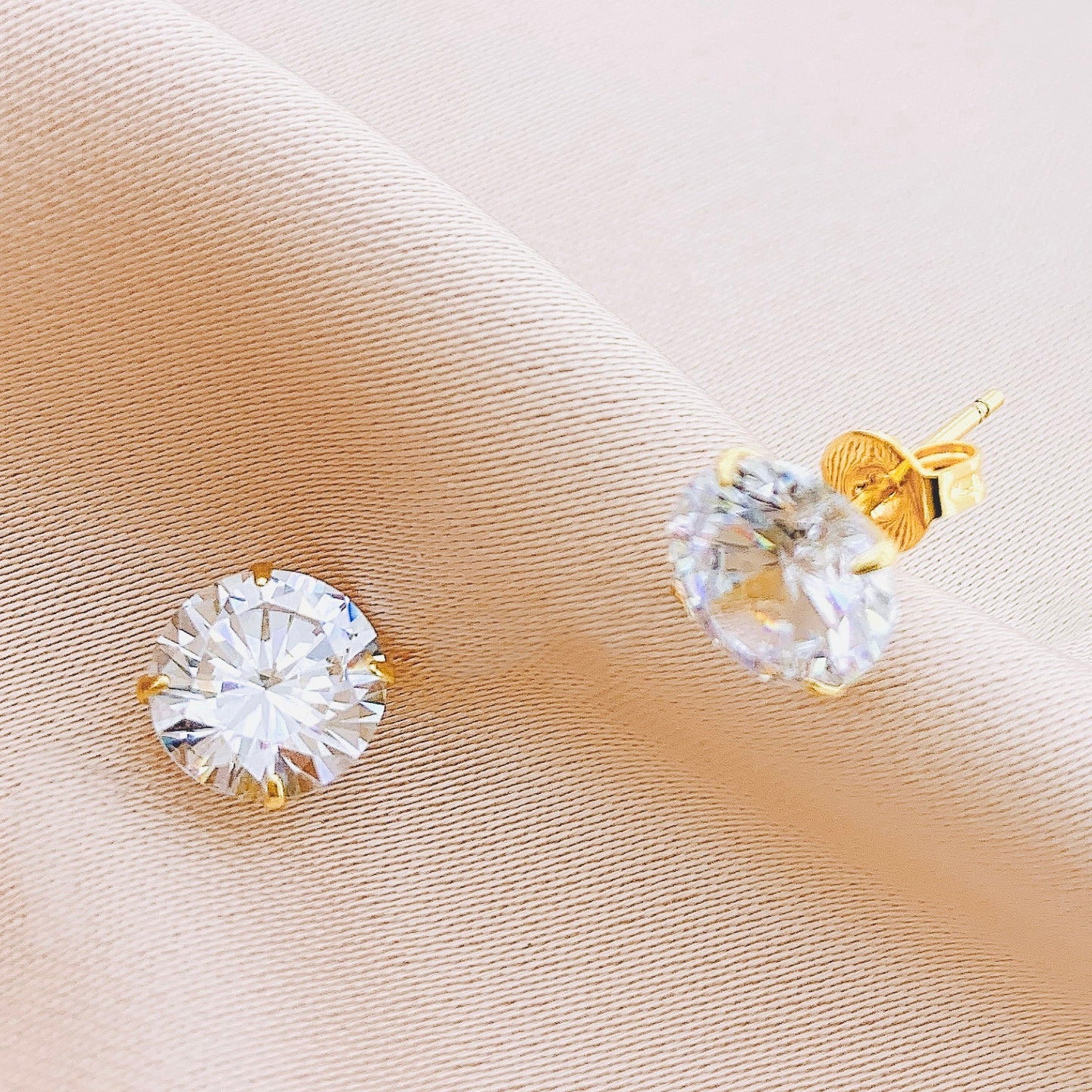 925 Silver CZ Stud Earring