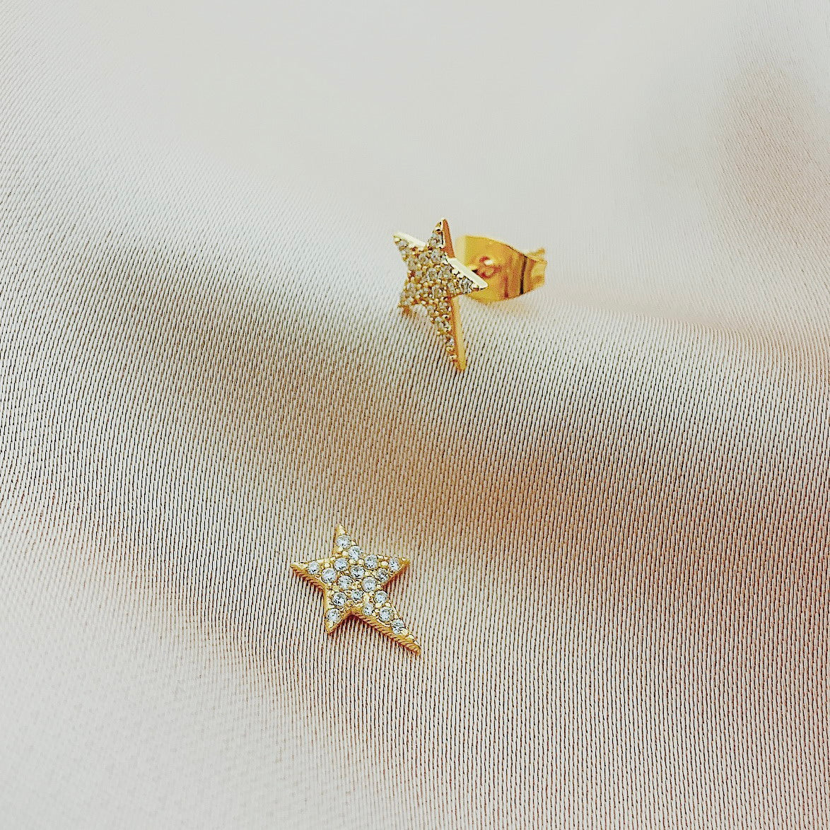 925 Silver CZ Stud Earring