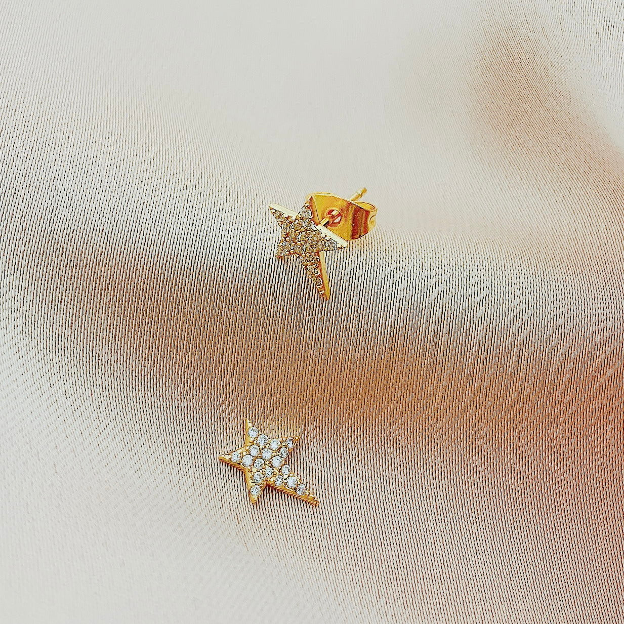 925 Silver CZ Stud Earring