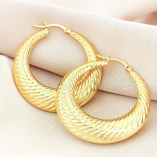 Women's Fashion Hollow Hoop Earring