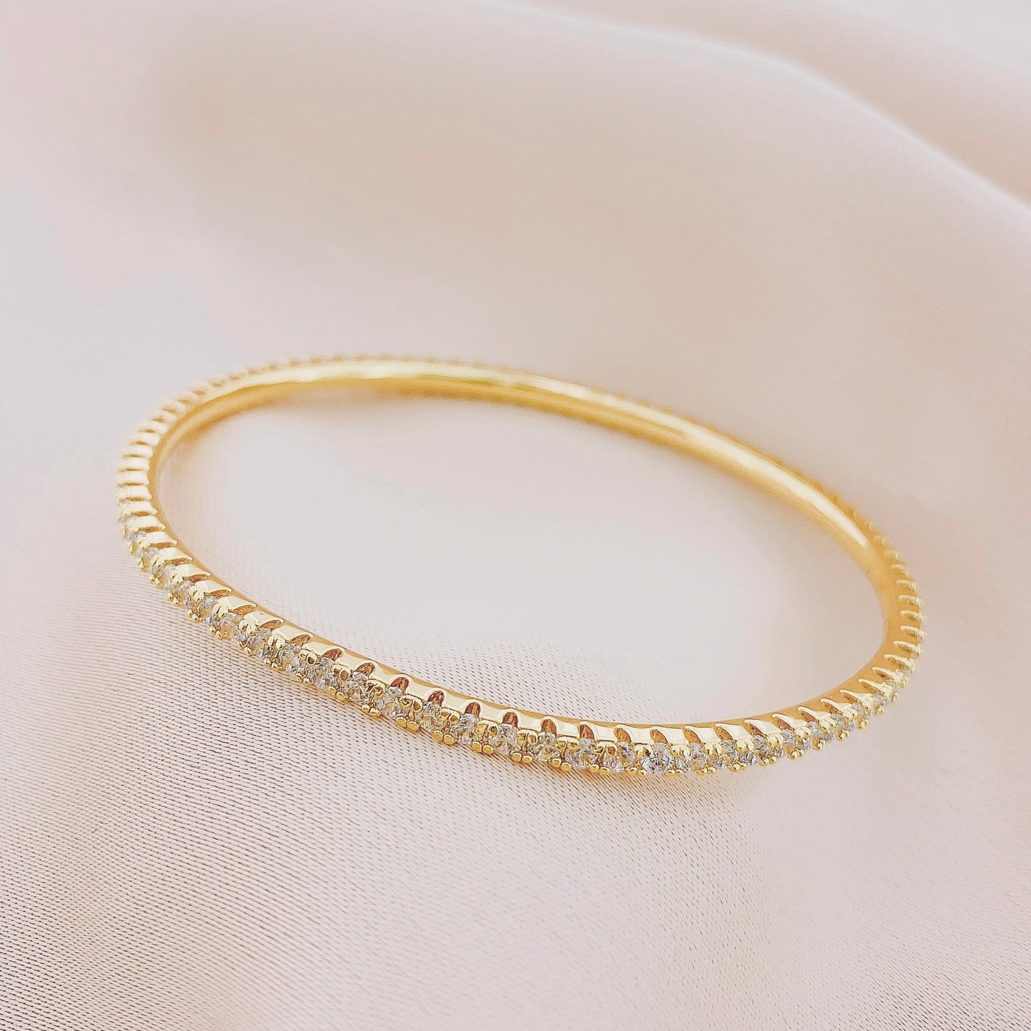 Women's Fashion CZ Bangle