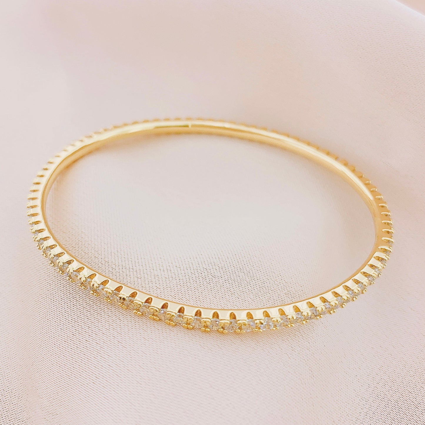 Women's Fashion CZ Bangle