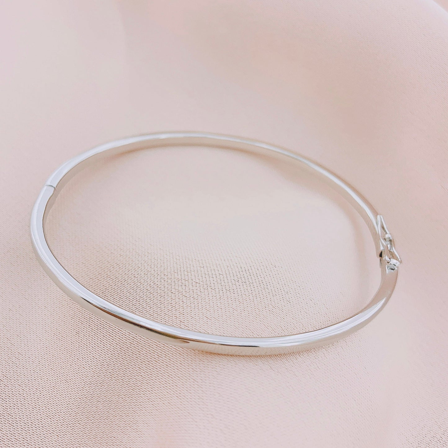 Women's Fashion Bangle