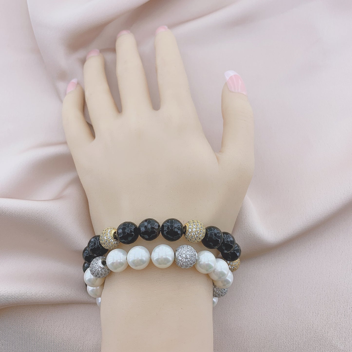 Women's Fashion Black Onyx Beads Gemstone Bracelet