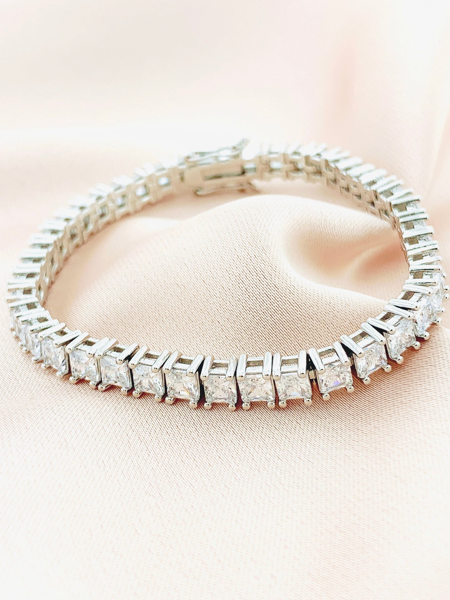 Women's Fashion CZ Tennis Bracelet