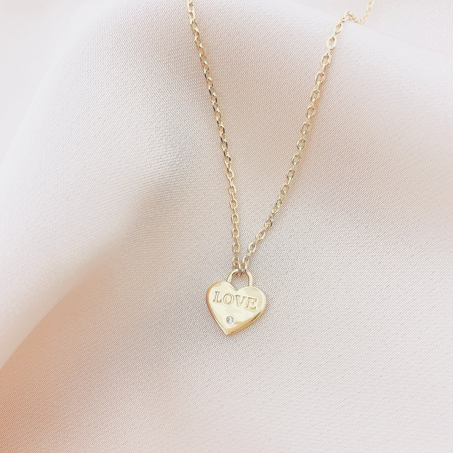 Women's Fashion CZ Heart Pendant Necklace