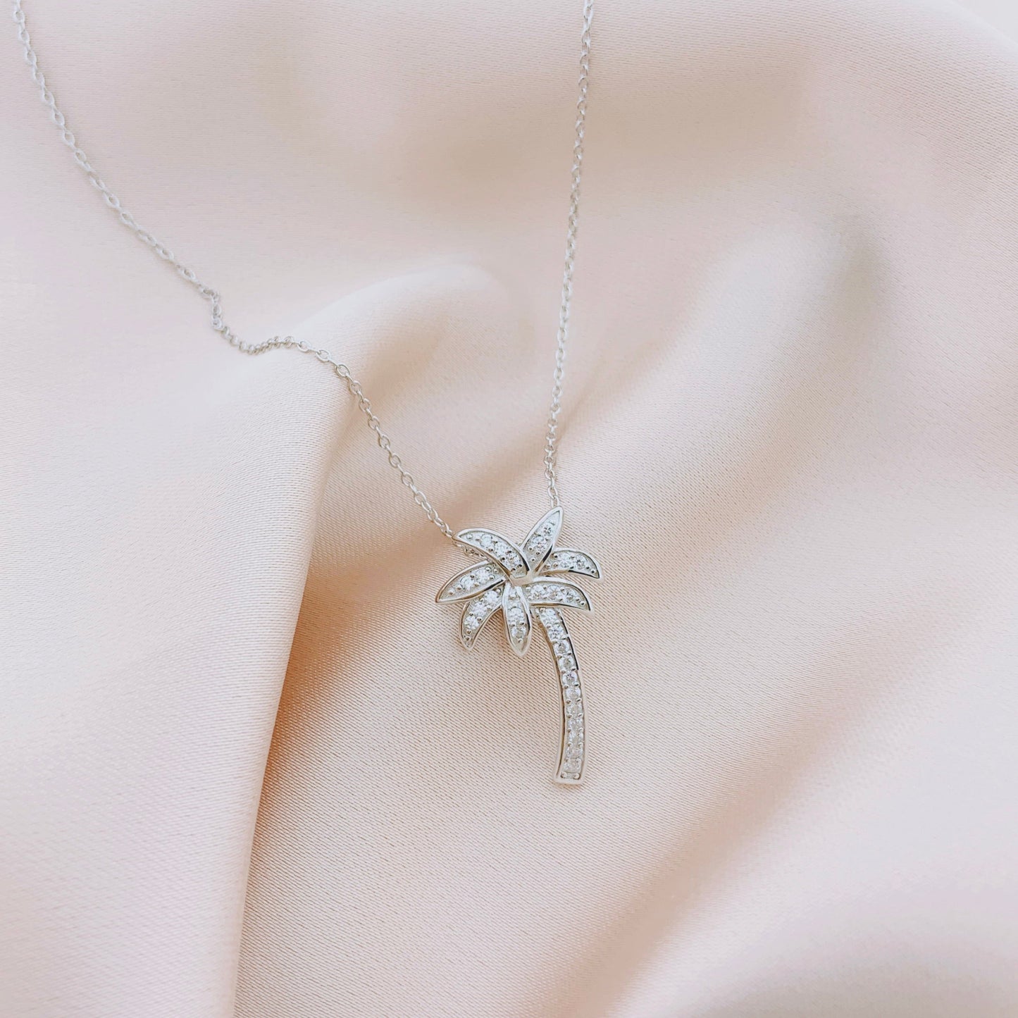 925 Silver CZ Pendant Palm Necklace